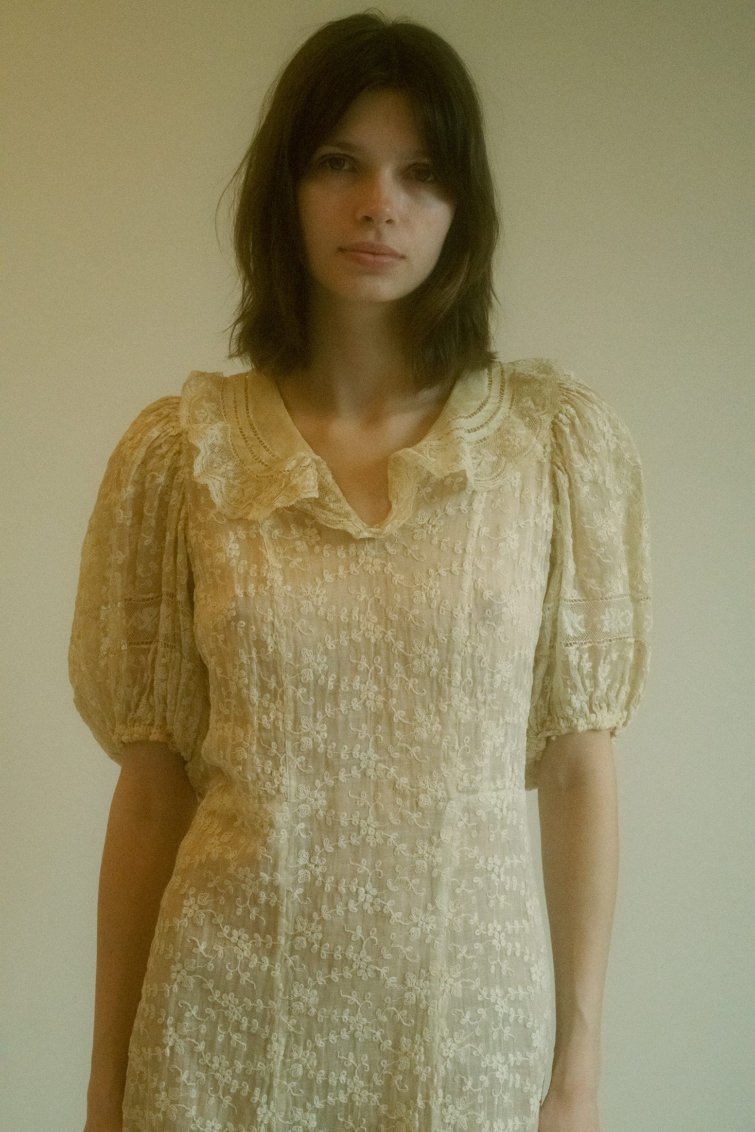 PERFECT ANTIQUE DRESS