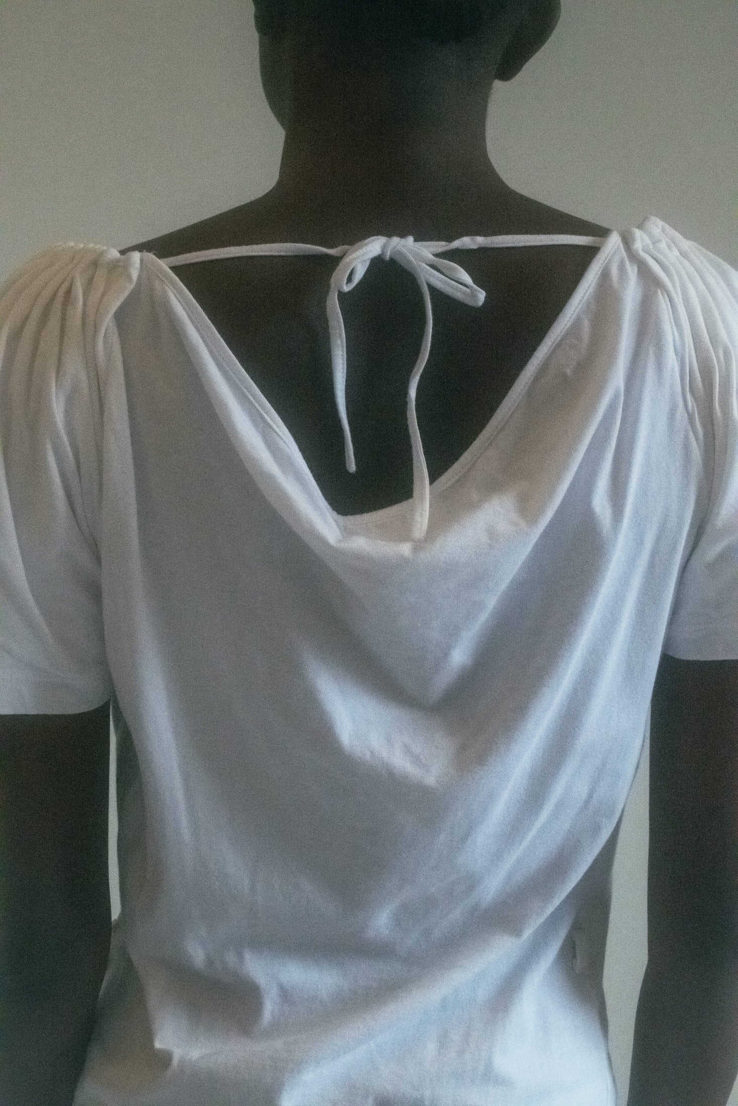 It’s daring yet graceful, showing just enough without revealing everything.