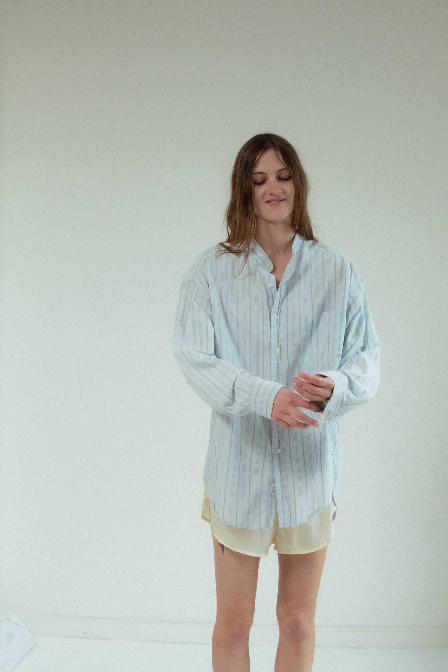 The soft, washed fabric feels luxurious against the skin, while the thoughtful tailoring ensures a flattering silhouette.