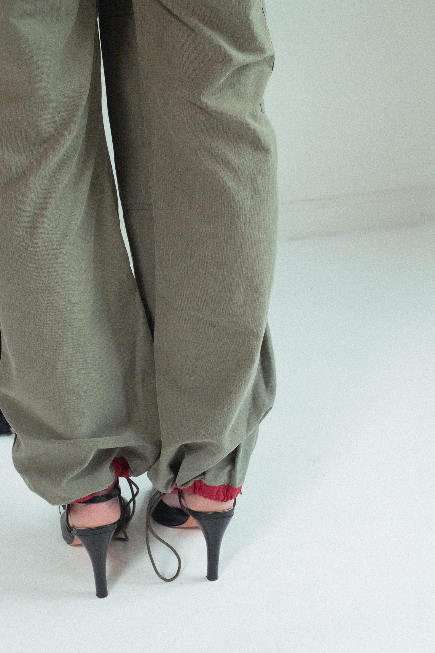 ABERCROMBIE & FITCH, VELCRO CARGO PANTS
