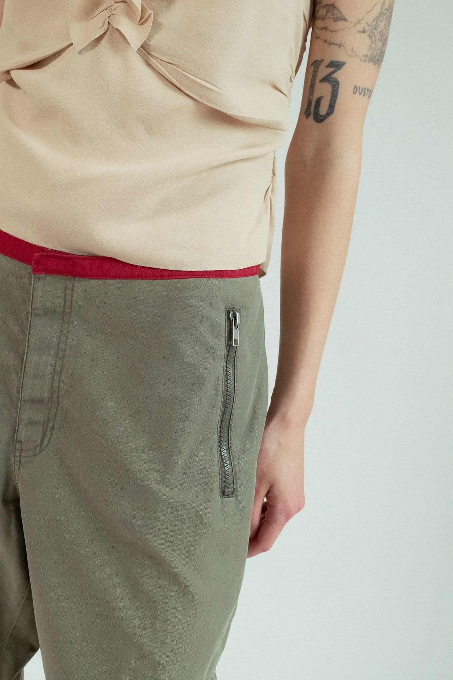 ABERCROMBIE & FITCH, VELCRO CARGO PANTS