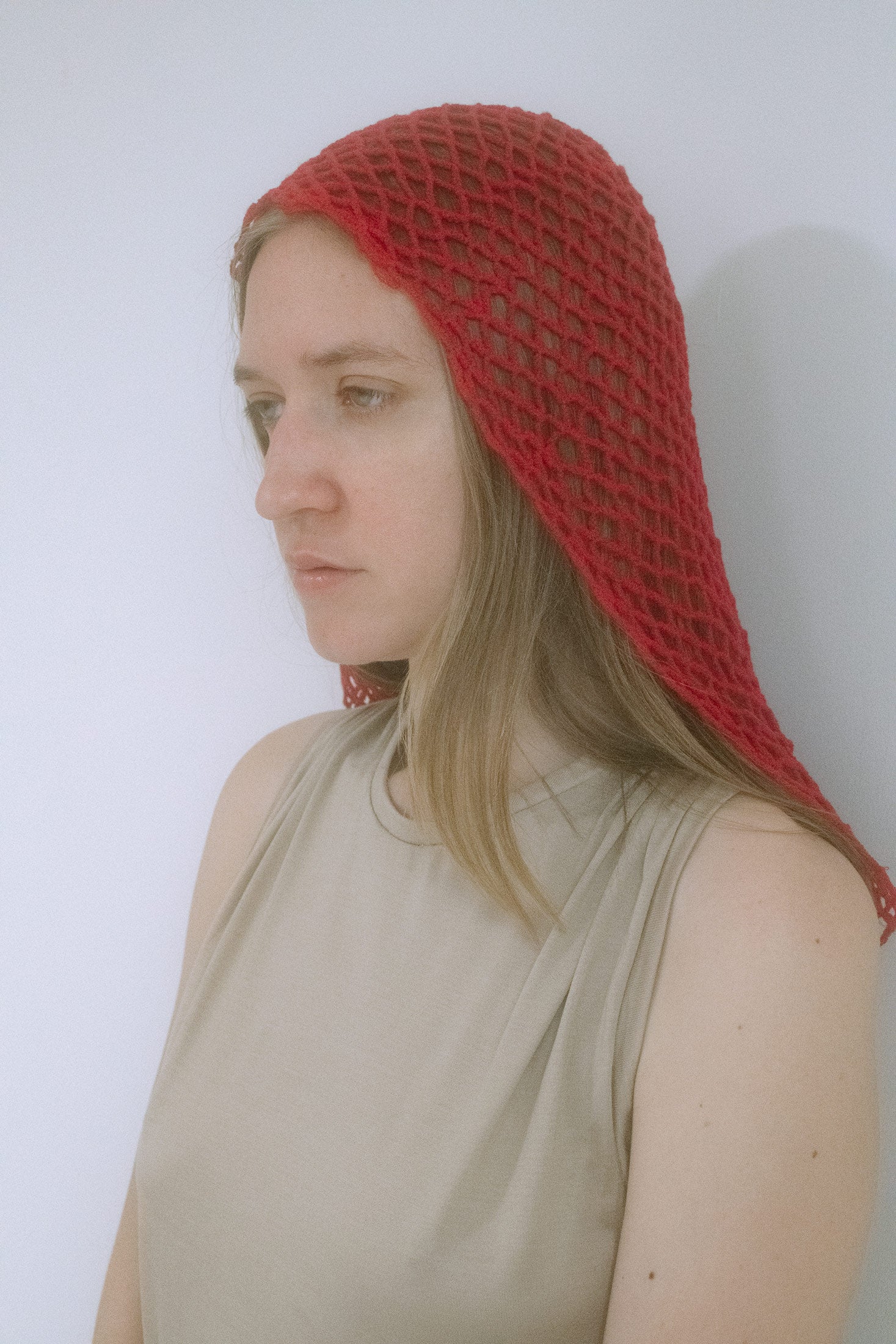 NETTED HOOD