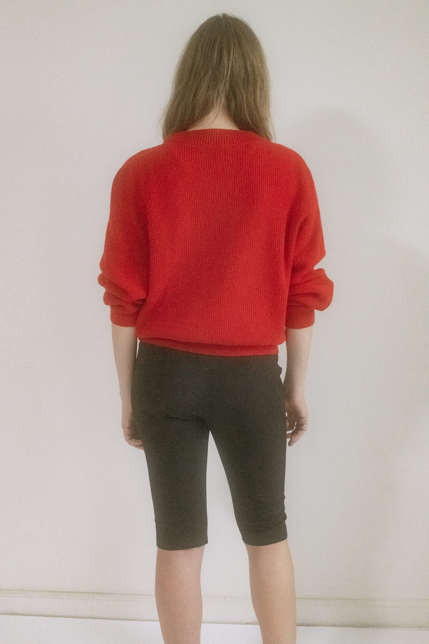 SUBTLE COLLARED KNIT