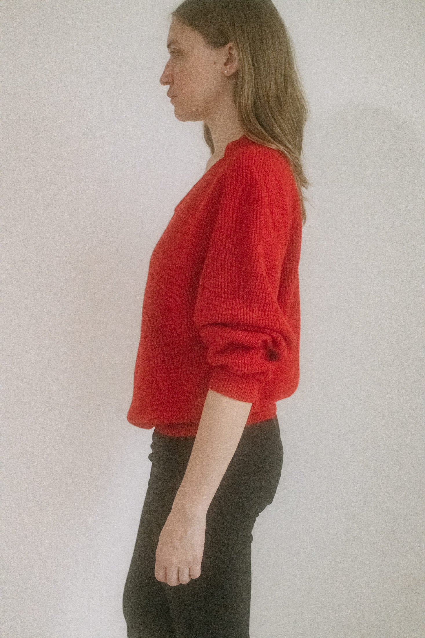 SUBTLE COLLARED KNIT