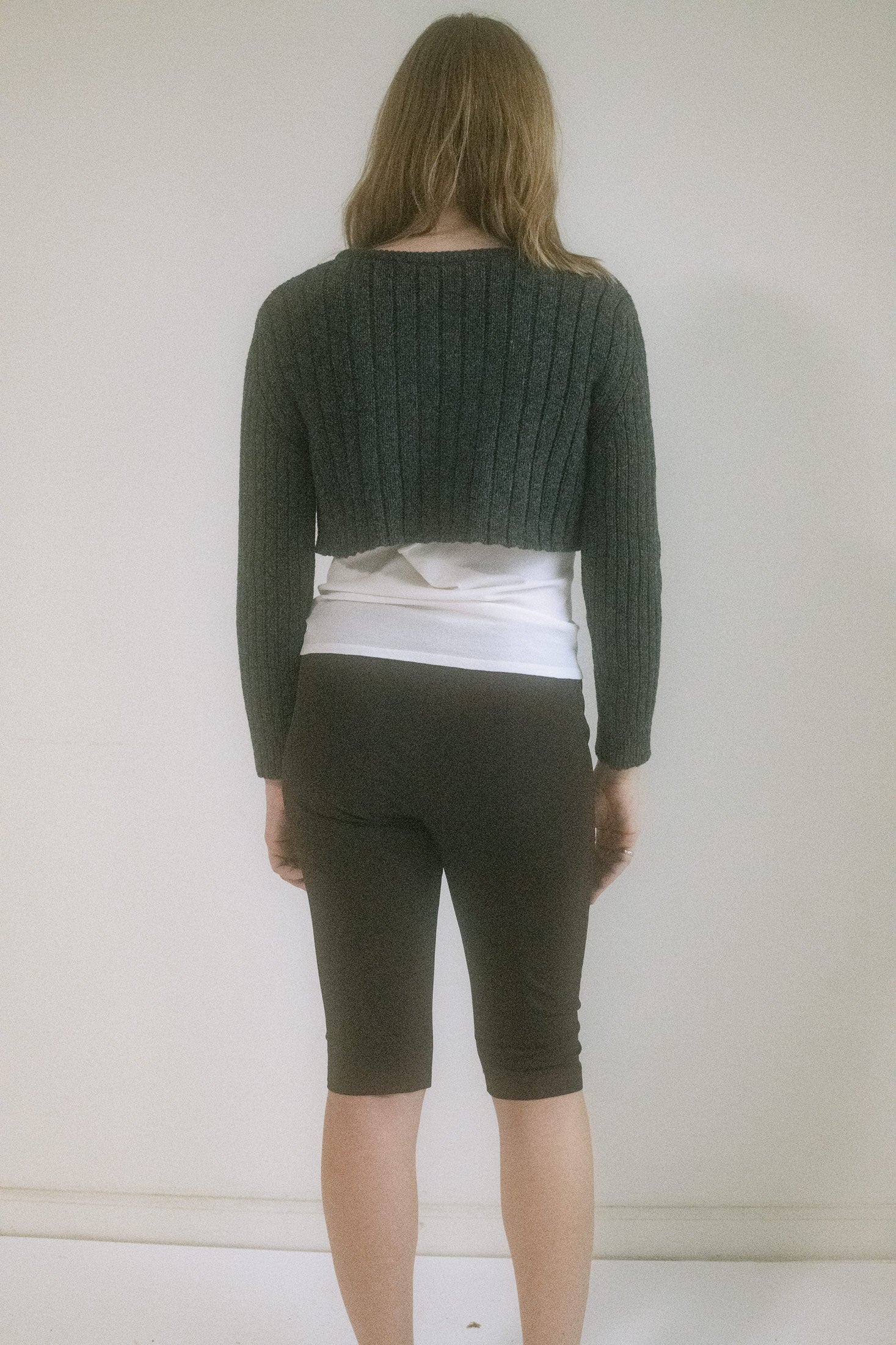 CROPPED SWEATER