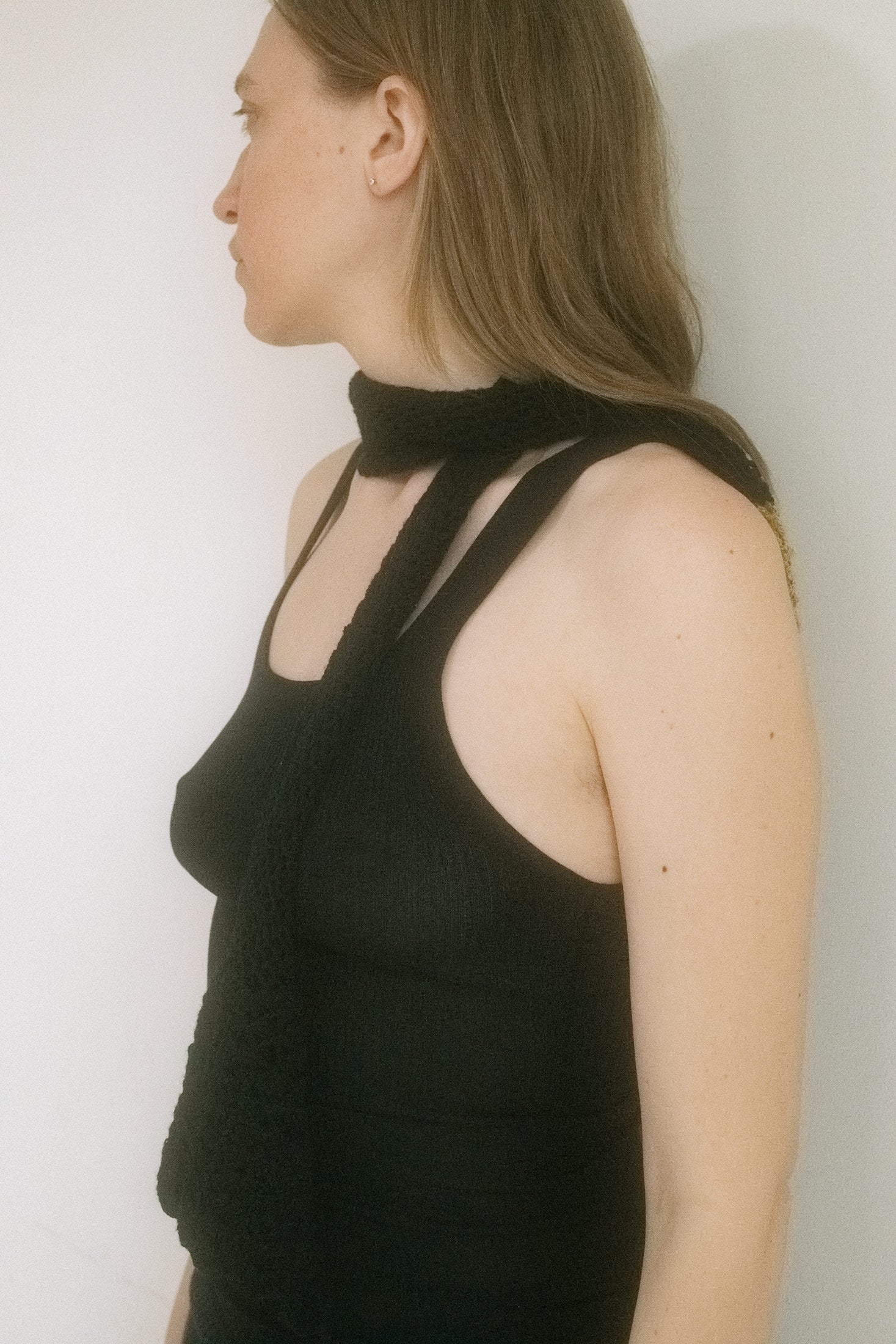 Drape it as a scarf, cinch it as a belt, it’s an accessory that seduces with every twist and turn.