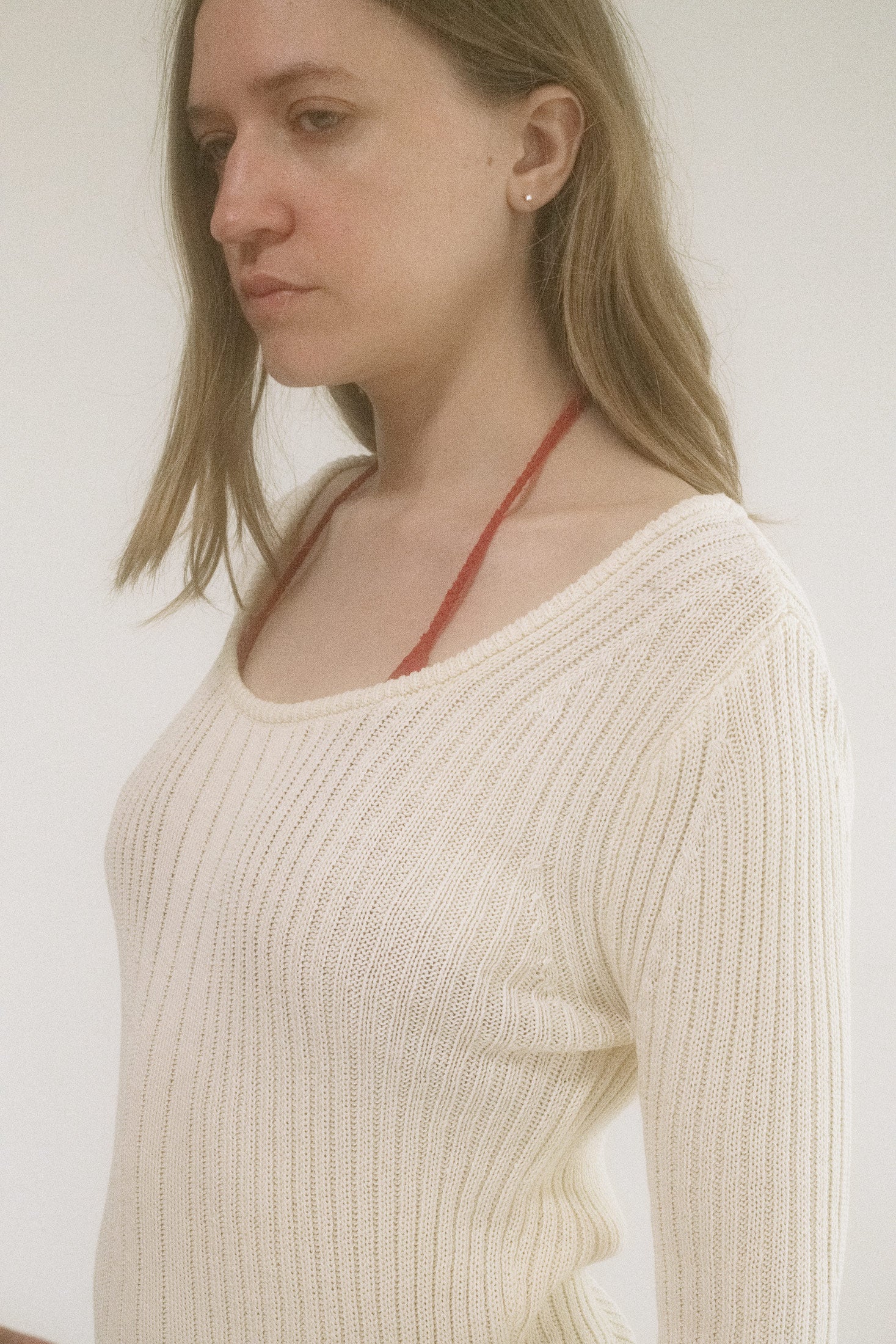 LONG SLEEVE SCOOP NECK
