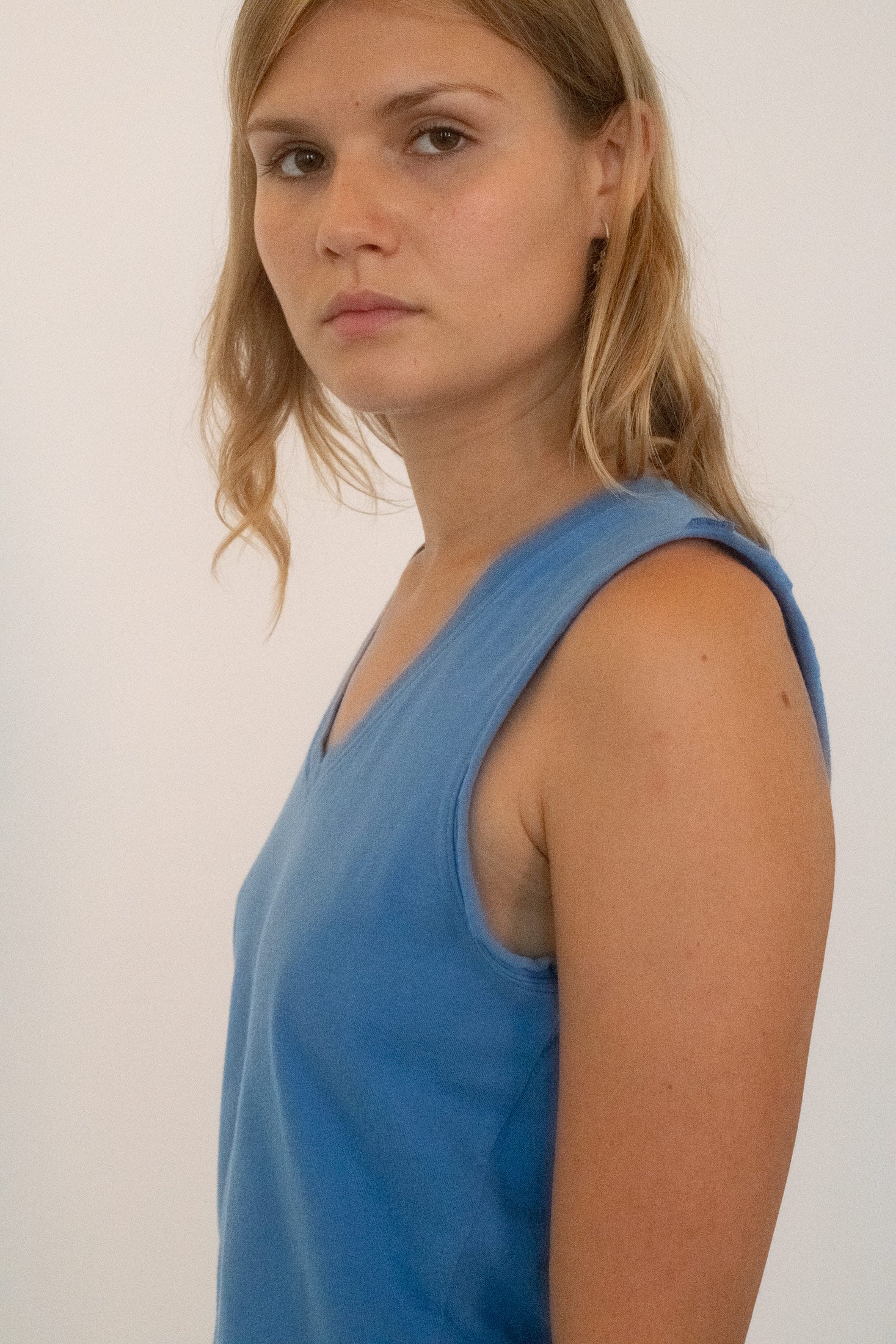 ABERCROMBIE & FITCH, V NECK TANK