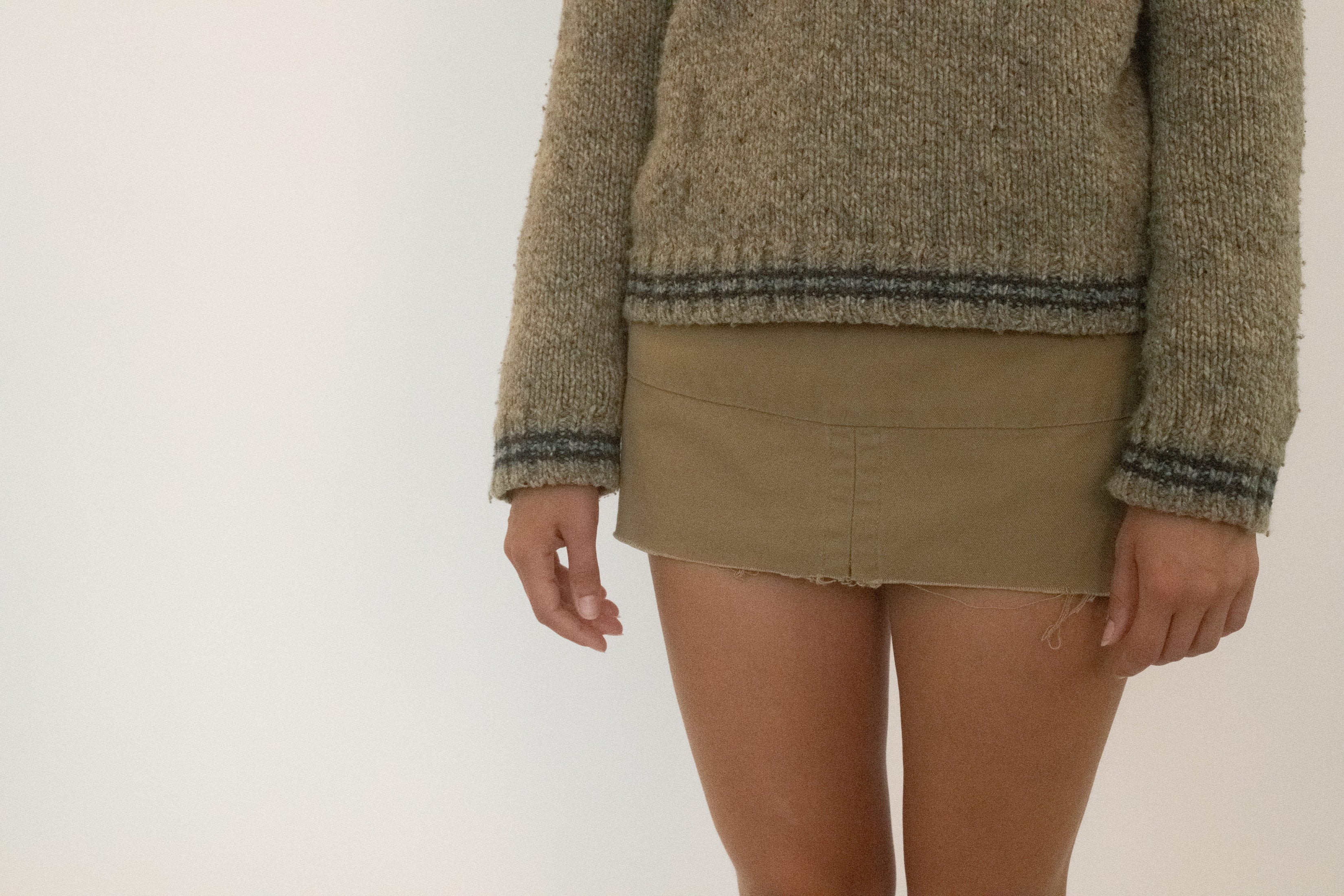 ABERCROMBIE & FITCH, V NECK SWEATER