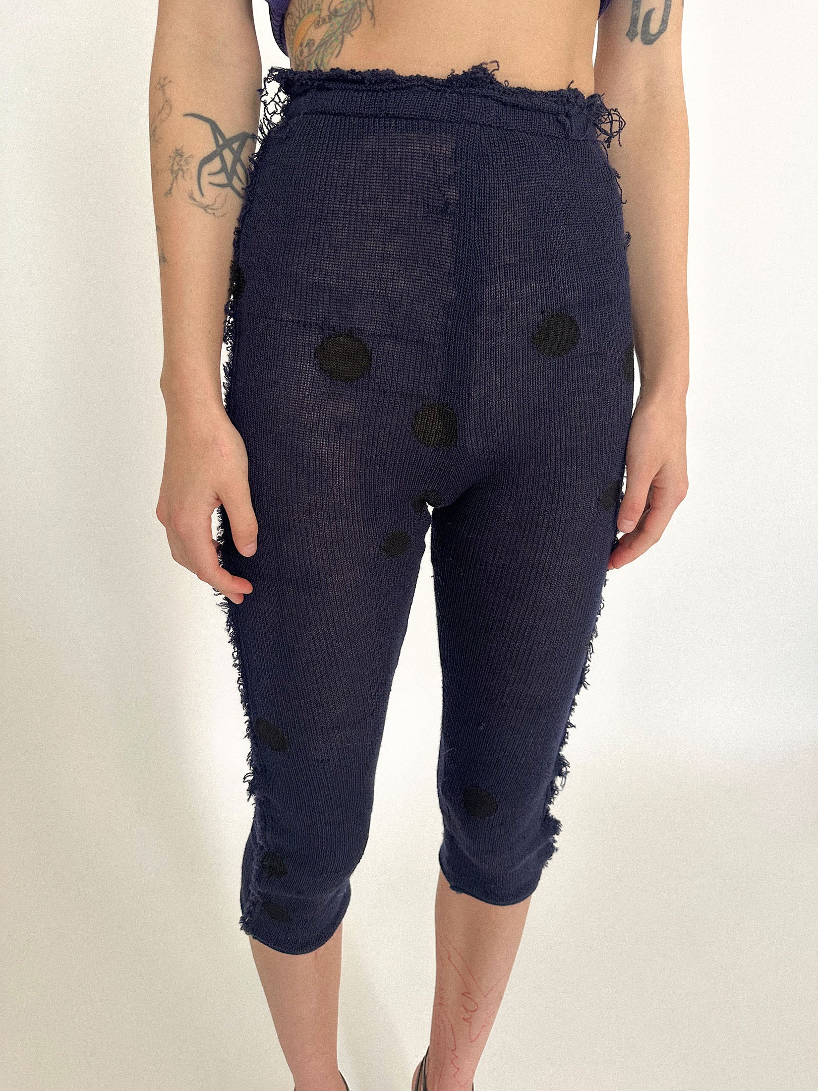 It’s a study in restraint: minimal in gesture, maximal in effect.