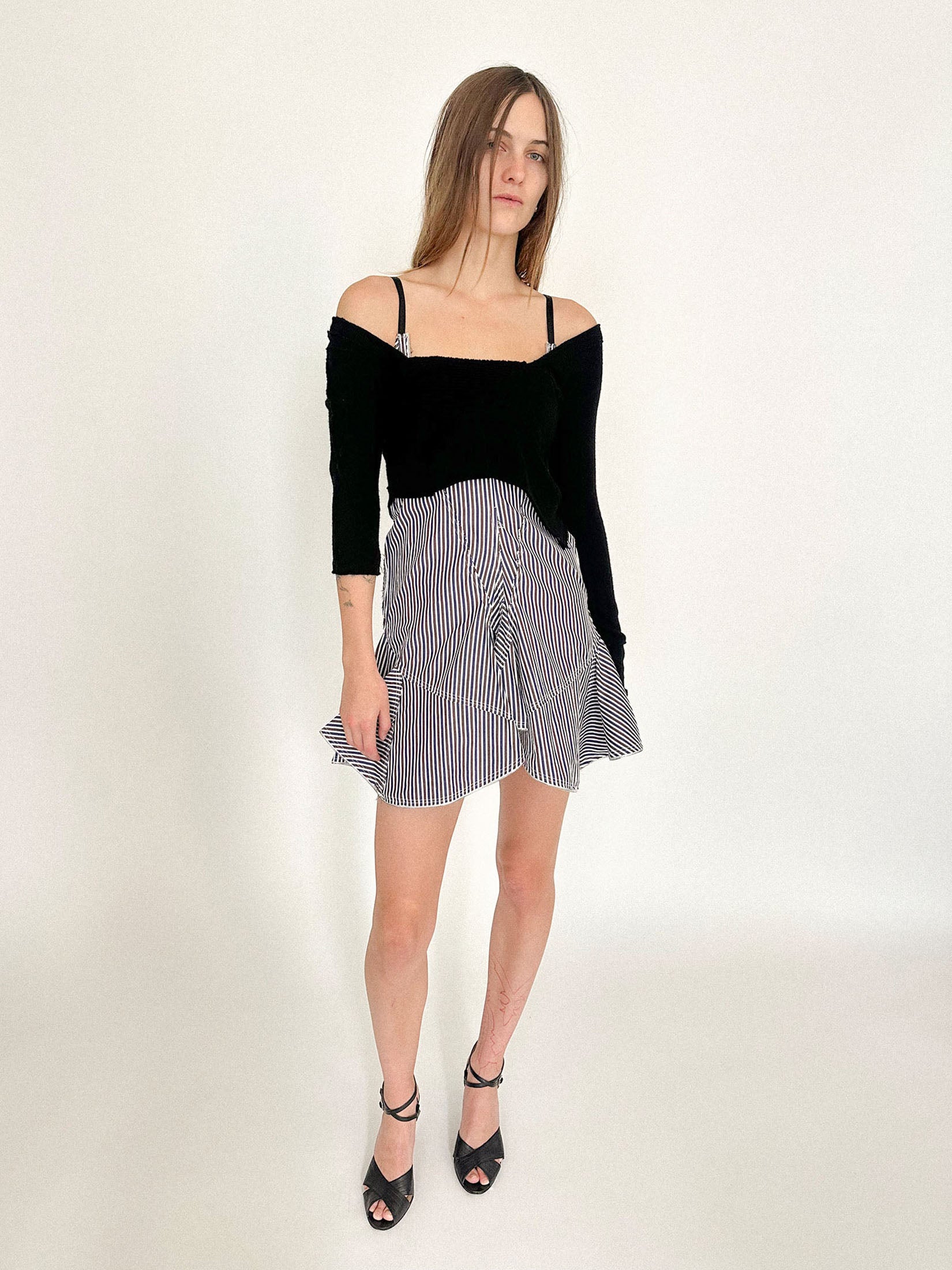 SHRUNKEN KNIT TOP