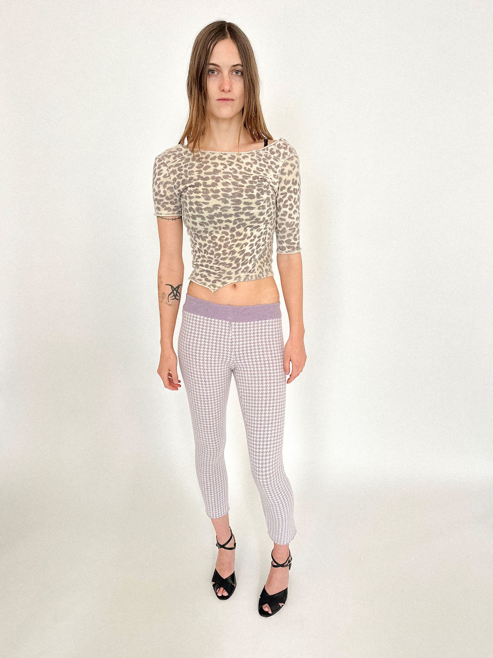 The lilac color bring softness with a spine, ease with intent.