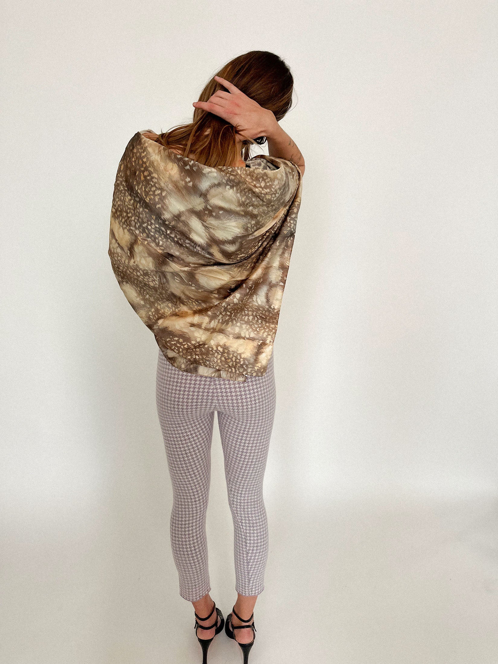 FAWN SCARF