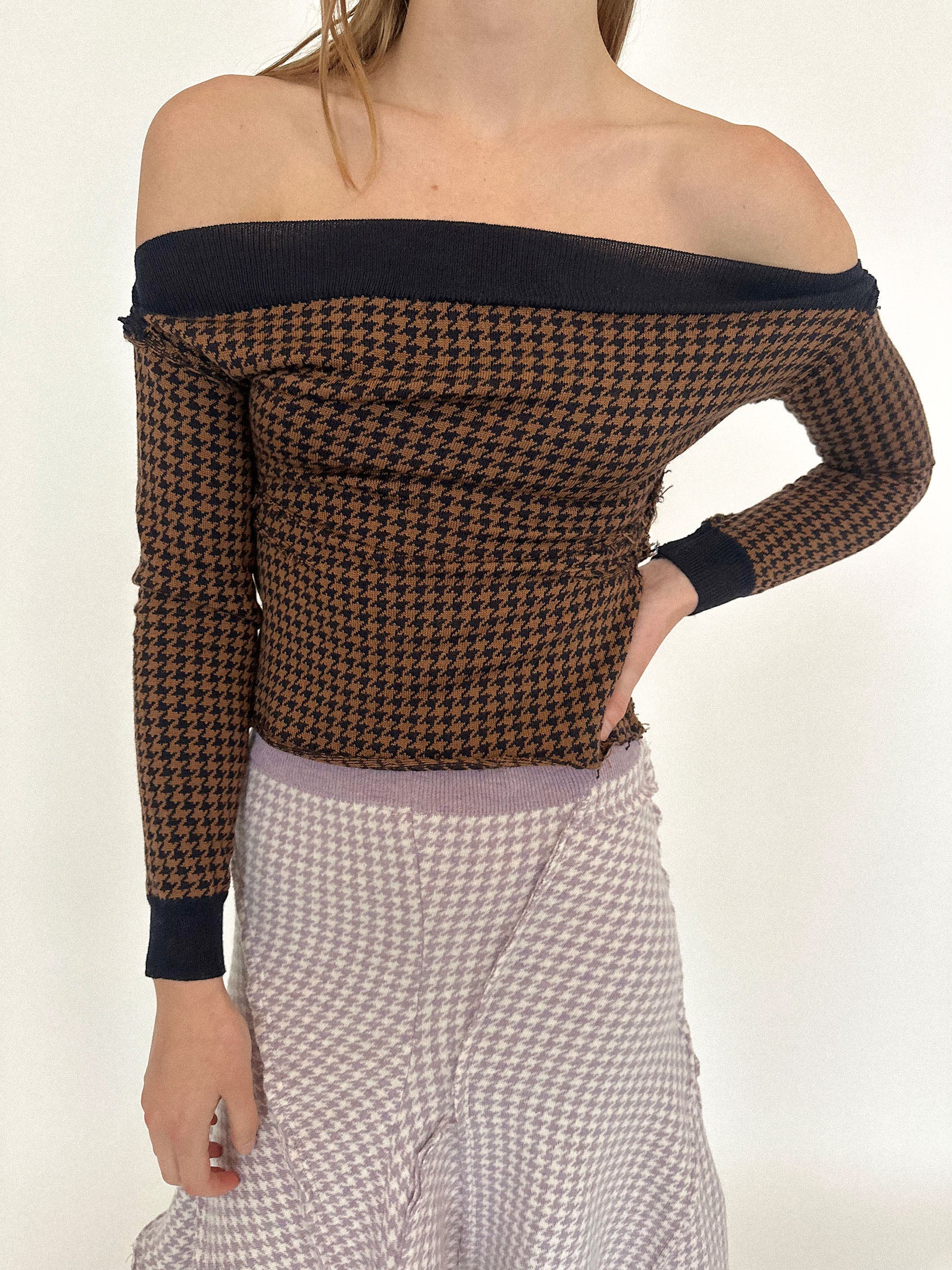 HOUNDSTOOTH SWEATER