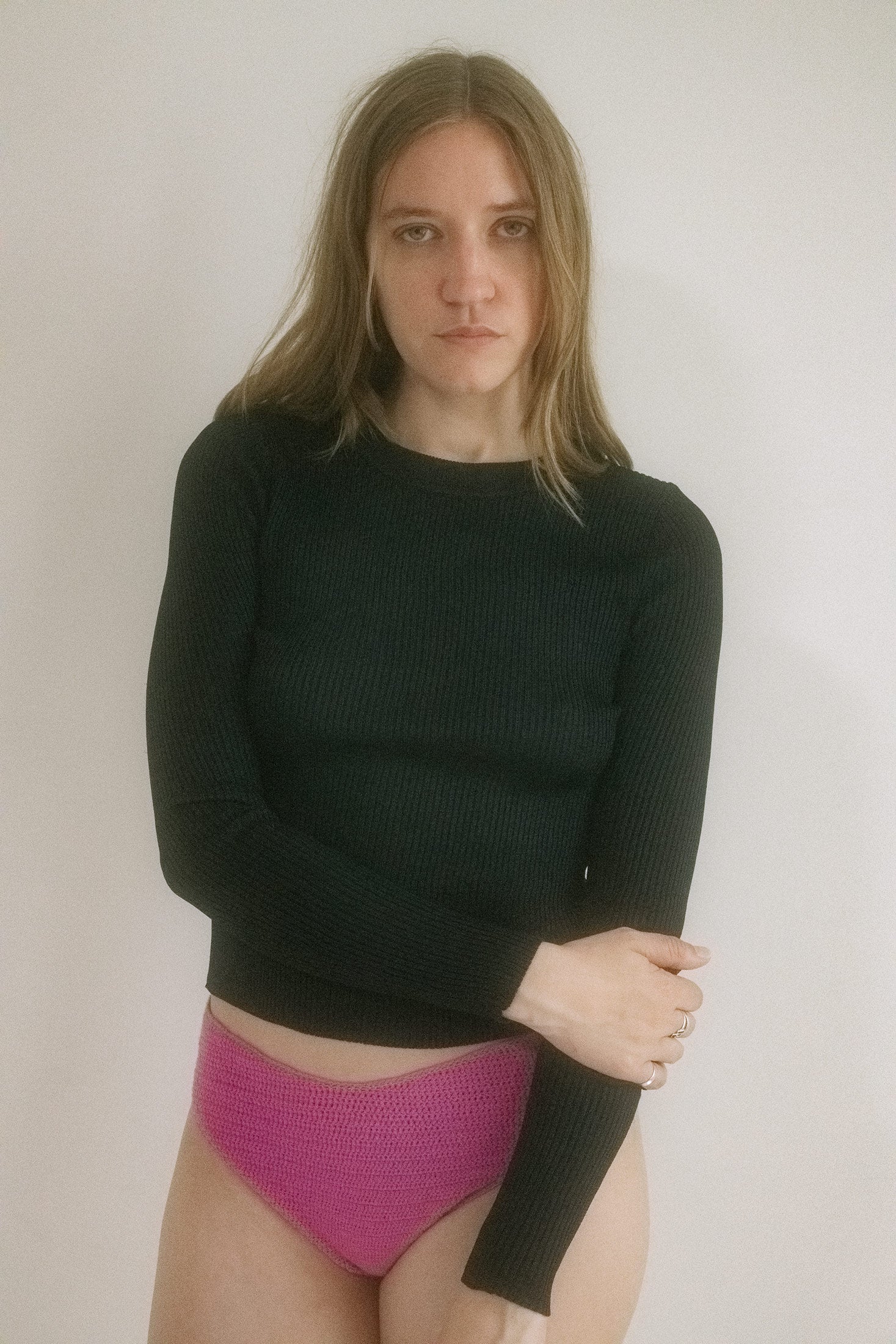 RIBBED KNIT TOP