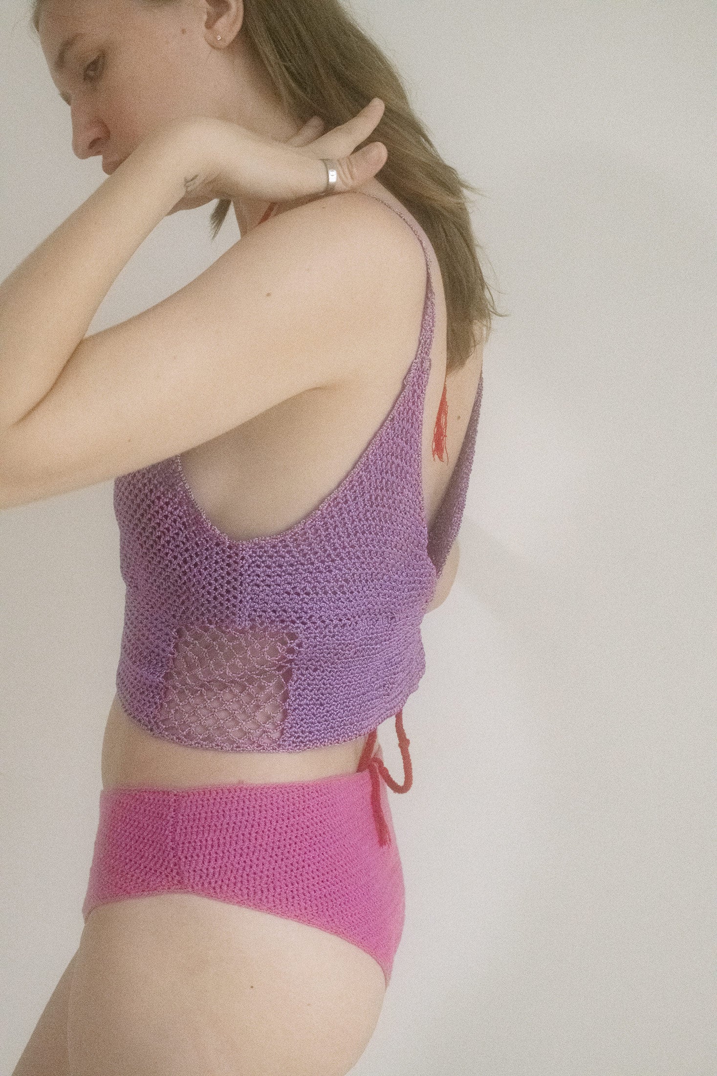 KNIT CROP TANK