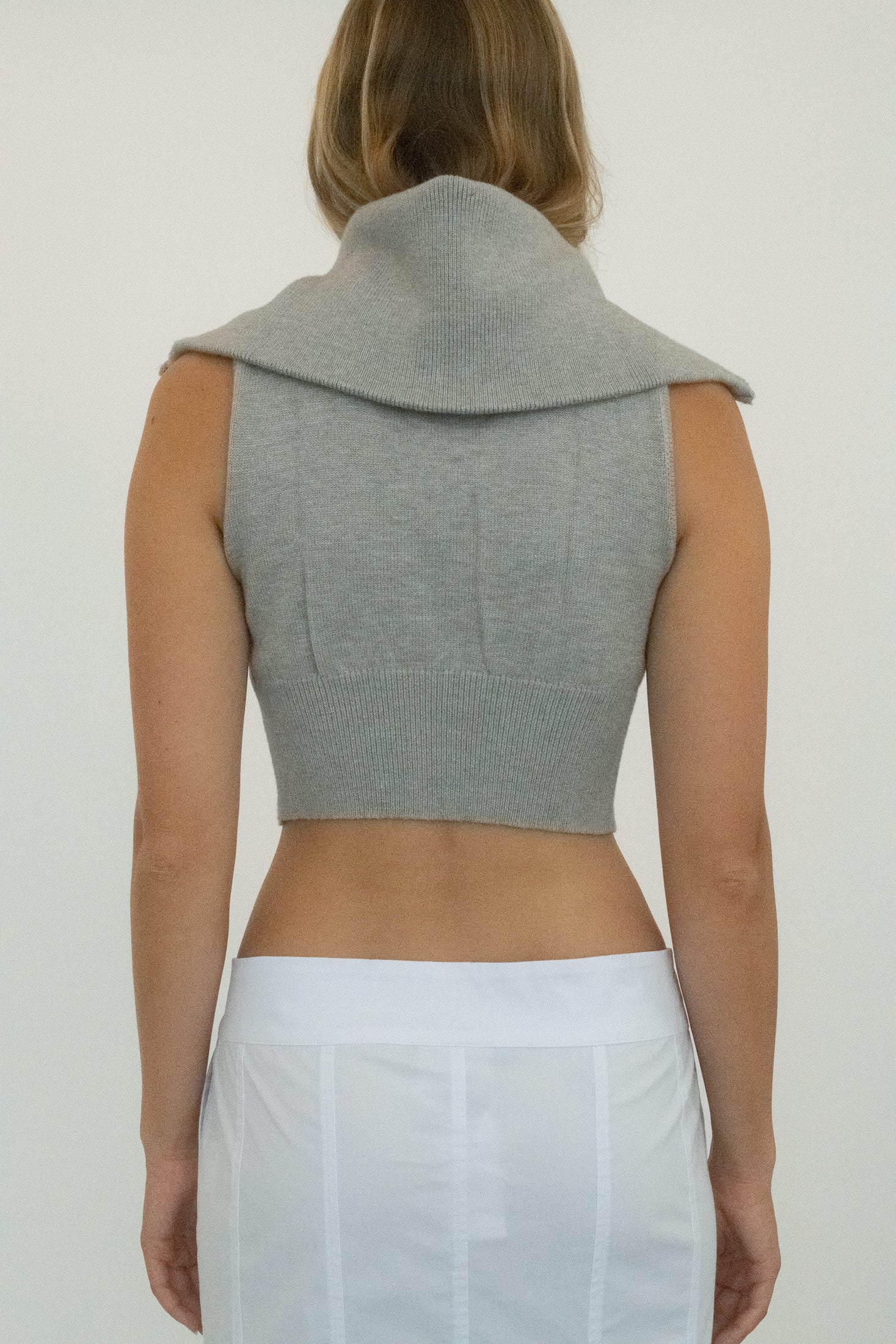 CARMEN VEST
